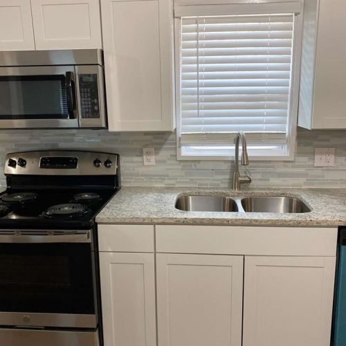 620 Murray St, Denison, TX 75021-6468