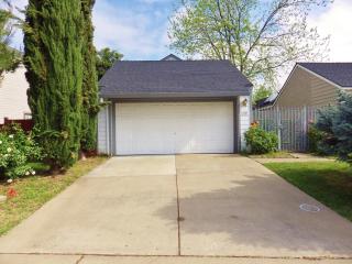 2407 Seamist Dr, Sacramento, CA 95833-2344