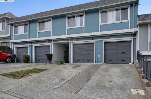 2583 Greendale Dr, South San Francisco, CA 94080-3935