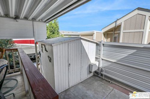 69333 Palm Canyon Dr, Cathedral City CA  92234-1416 exterior