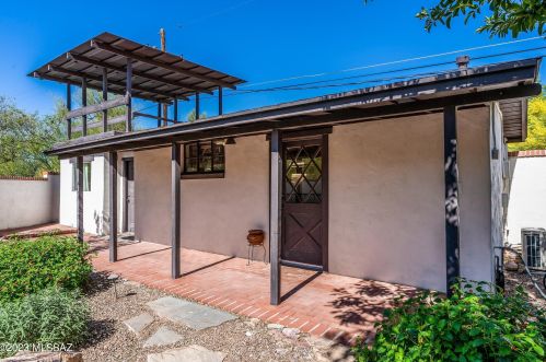 702 Chula Vis Rd, Tucson AZ 85718-1116 exterior