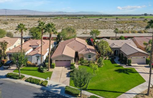 81996 Daniel Dr, La Quinta, CA 92253-7734