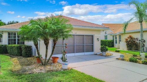 609 Aston Lake Ct, Lehigh Acres, FL 33974-9563