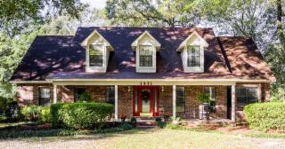 1831 Kings Way Dr, Cantonment, FL 32533-8577