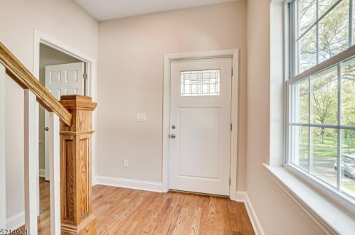 421 River Rd, Rahway NJ  07065-4203 exterior