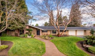 2774 San Carlos Ave, Fresno, CA 93711-2727