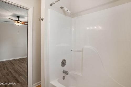 34 Blacksmith Cir, Beaufort SC  29906-8560 exterior