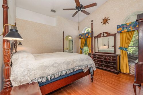 6682 Fawn Rdg Dr, Melbourne FL  32940-6853 exterior