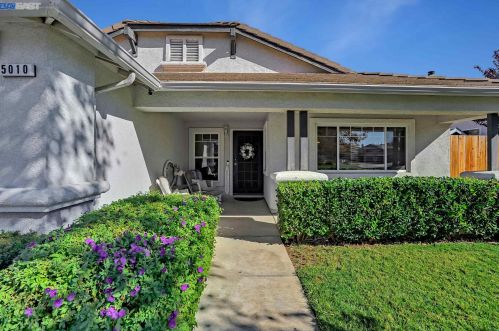 5010 Stratford Dr, Oakley, CA 94561-6329