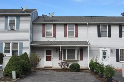 2227 4th St, Easton, PA 18042-5362