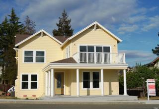 1035 K St, Benicia, CA 94510-2412