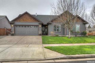 4964 Periwinkle Dr, Salem, OR 97317-5000