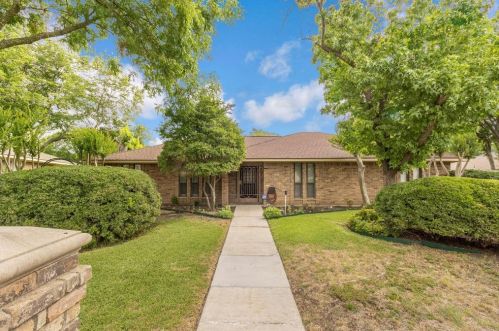 1035 Plateau Dr, Duncanville, TX 75116-4329