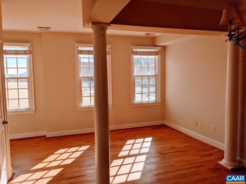 211 Grass Dale Ln, Crozet VA  22932-3352 exterior