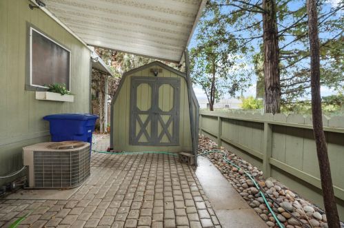 2128 Hacienda Ln, Modesto CA  95350-0207 exterior