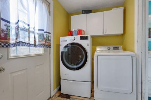 6359 Mink St, Pataskala OH  43062-7814 exterior