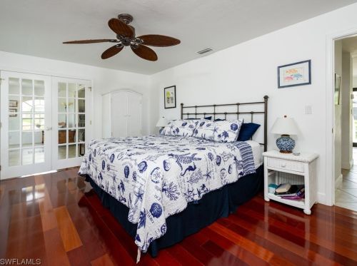 1015 Sand Castle Rd, Sanibel FL  33957-3614 exterior