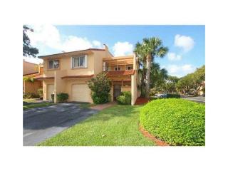 4550 102nd Ct, Miami, FL 33178-2272