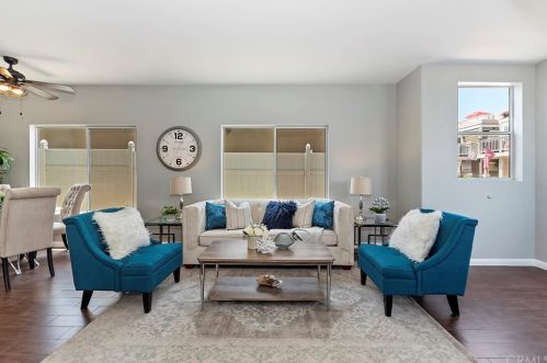 126 33 St, Newport Beach CA  92663-3028 exterior