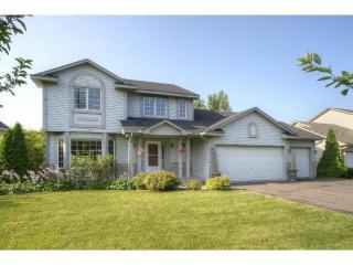 7887 Highpointe Rd, Saint Paul, MN 55125-1673