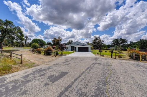 2963 Wong Ct, Valley Springs, CA 95252-9491