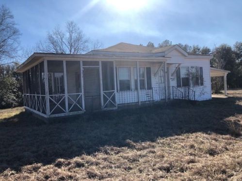 9055 Reynolds Rd, Blackville, SC 29817-4649