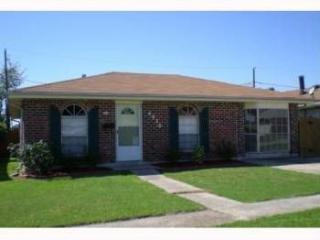 4025 Ole Miss Dr, Kenner, LA 70065-1705