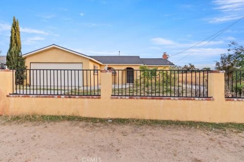 3108 Avenue, Lancaster, CA