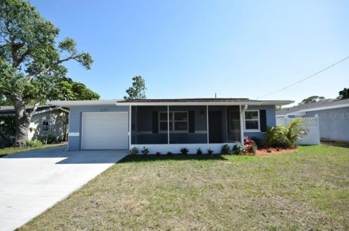 658 64th Ave, Saint Petersburg, FL 33705-5920