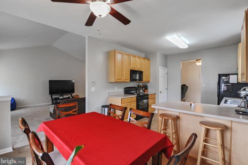 240 Wycombe Dr, Dover DE  19904-3857 exterior