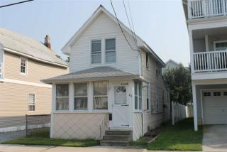 411 Andrews Ave, Wildwood Crest, NJ 08260-1611