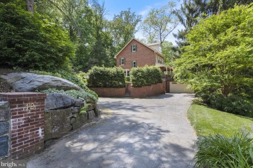 12 Main St, Wilmington, DE 19807-3021