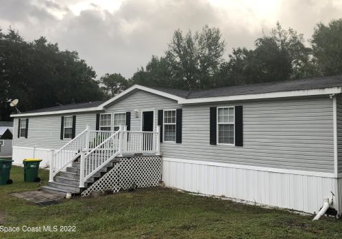 4855 Meadow Green Rd, Mims, FL 32754-4610
