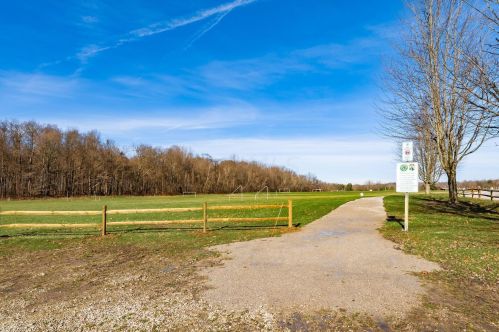 312 Isaac Tharp St, Pataskala OH 43062 exterior