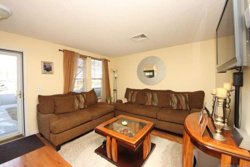 50 Young Dixon Way, Stamford, CT 06902-6416