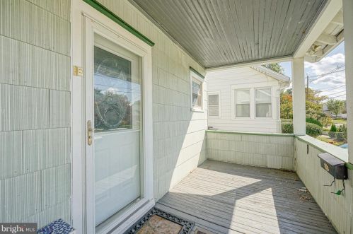 2402 Lexington Ave, Camden NJ  08110-1942 exterior