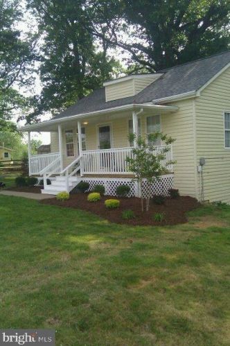 12012 Andora Dr, Fredericksburg VA  22407-6202 exterior