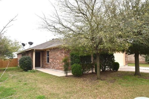 113 Meadow Park Dr, Georgetown TX  78626-6367 exterior