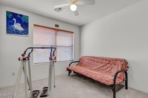 8826 12 St, Phoenix AZ 85086-7450 exterior