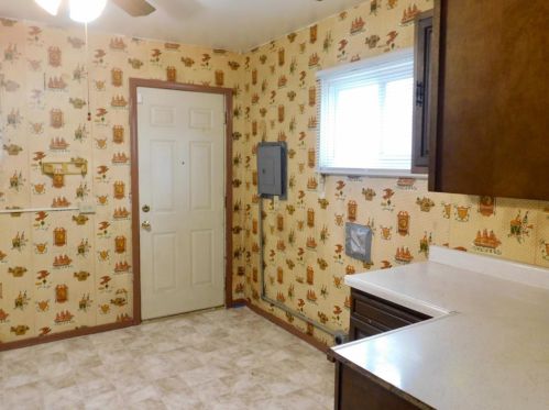 1949 Tennessee St, Gary IN  46407-2825 exterior