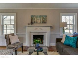 133 Grayson St, Portsmouth, VA 23707-2301