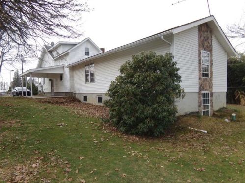 170 Jubilee St, Rockwood, PA 15557-6637