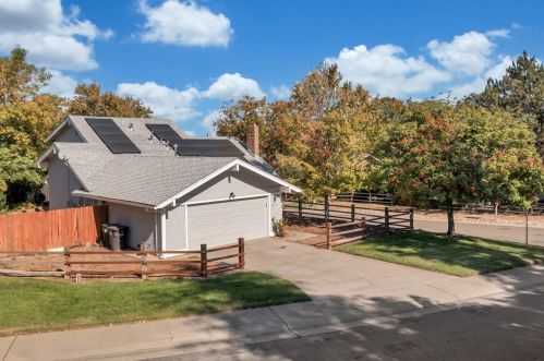 6631 Mercedes Ave, Citrus Heights CA  95621-5413 exterior