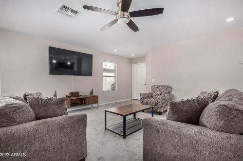 42238 Venture Rd, Maricopa AZ  85138-1599 exterior