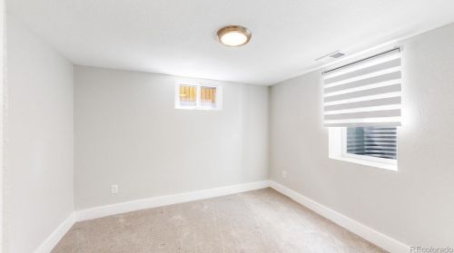 3829 Logan St, Englewood CO 80113-6845 exterior