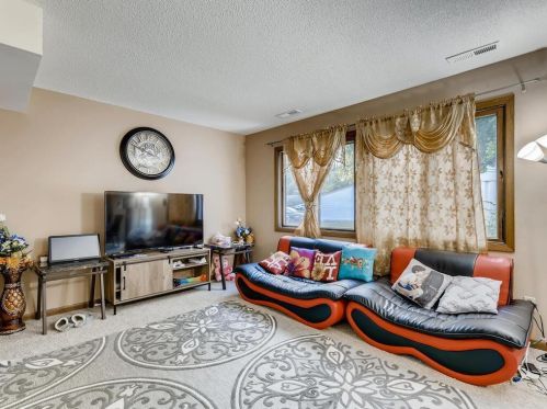 5539 Bavarian Pass, Minneapolis, MN 55432-6048
