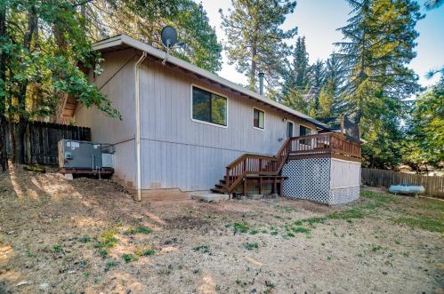 15274 Pammy Way, Grass Valley CA  95949-6522 exterior