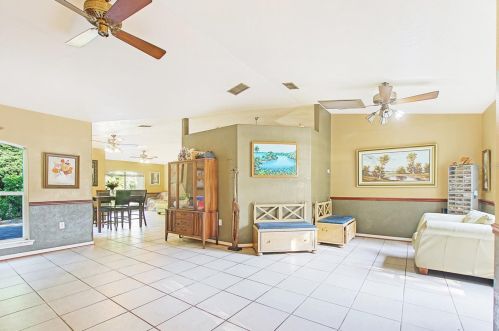 165 Ramona Ave, Lake Alfred, FL 33850-2315