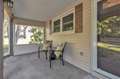 2018 Darlington Rd, Beaver Falls, PA 15010-1736