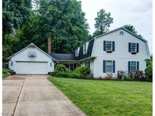 9270 Canterbury Ln, Concord Township, OH 44060-6405